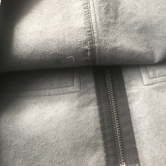 H &M faux leather black shiny in excellent condition size us 6 - Picture 6 of 16